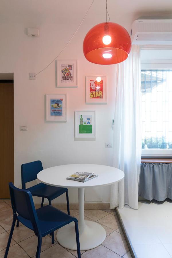 Xenia Apartments - Stylish Colorful Apt- Upbeat & Well-Connected Area ميلان المظهر الخارجي الصورة